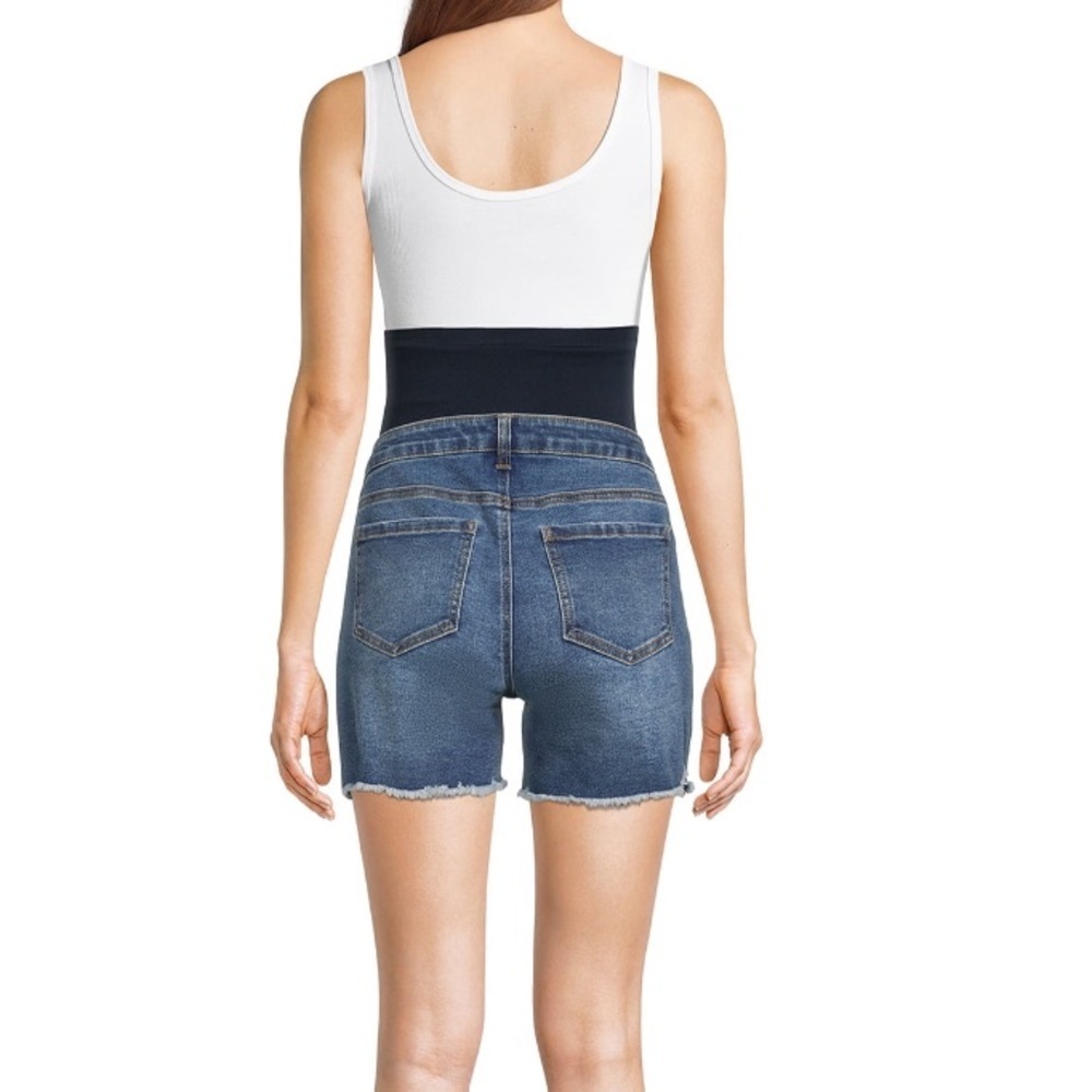 Women's Maternity Short - Picture 3 of 6